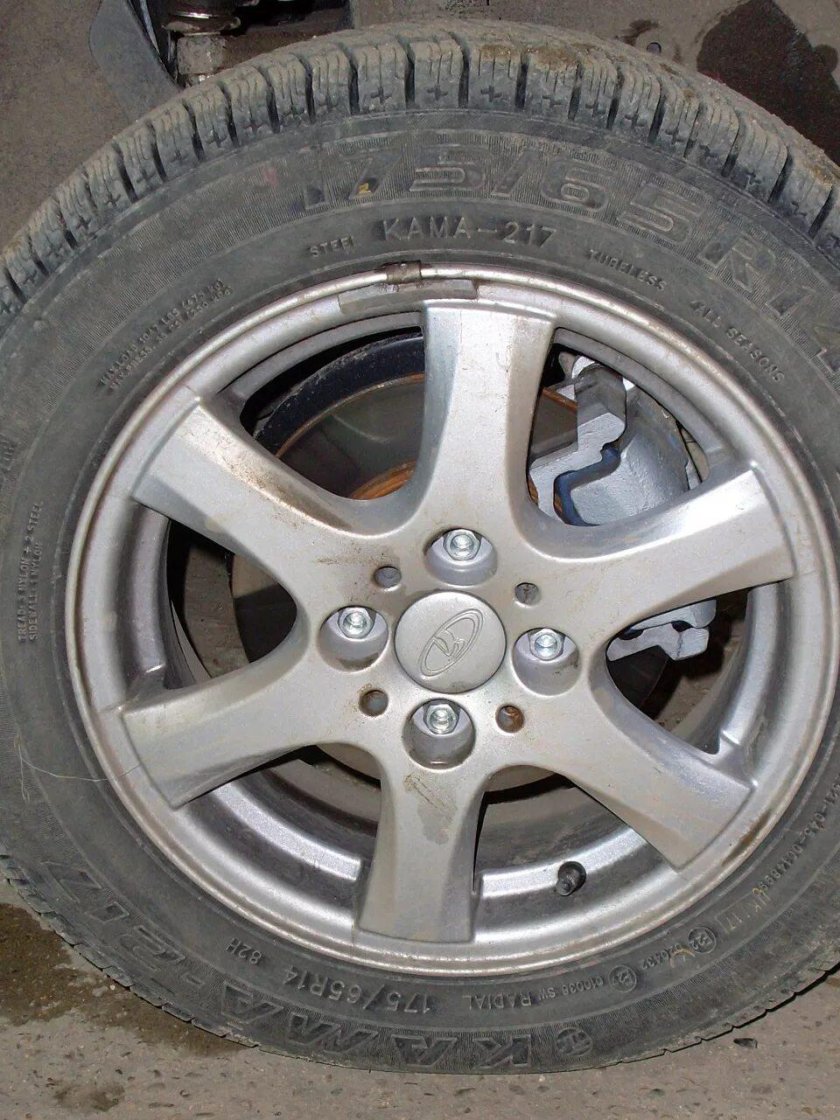 Диск литой Лада Гранта r14