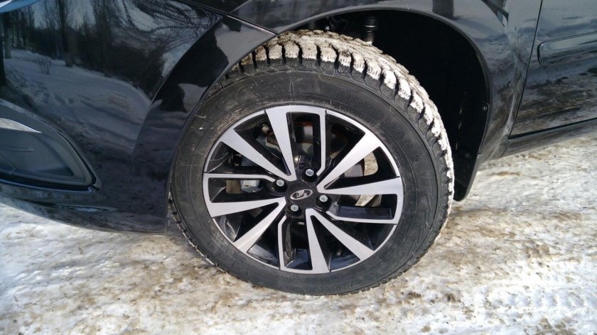 Диски Лада Гранта Club r15