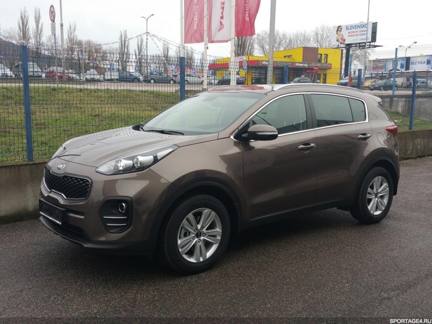 Киа Спортейдж 4 коричневый