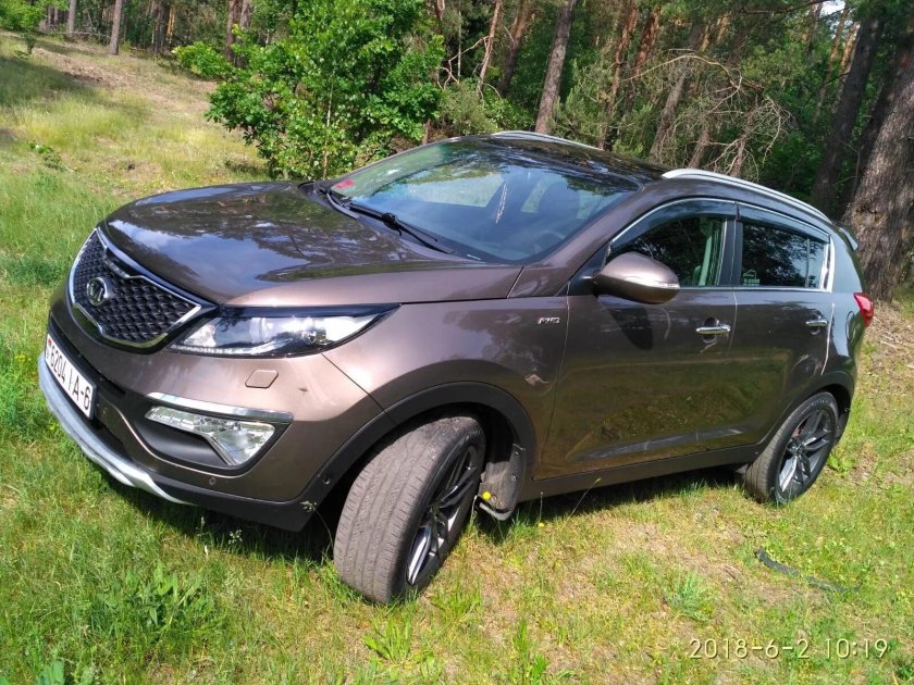 Kia Sportage 3 коричневый