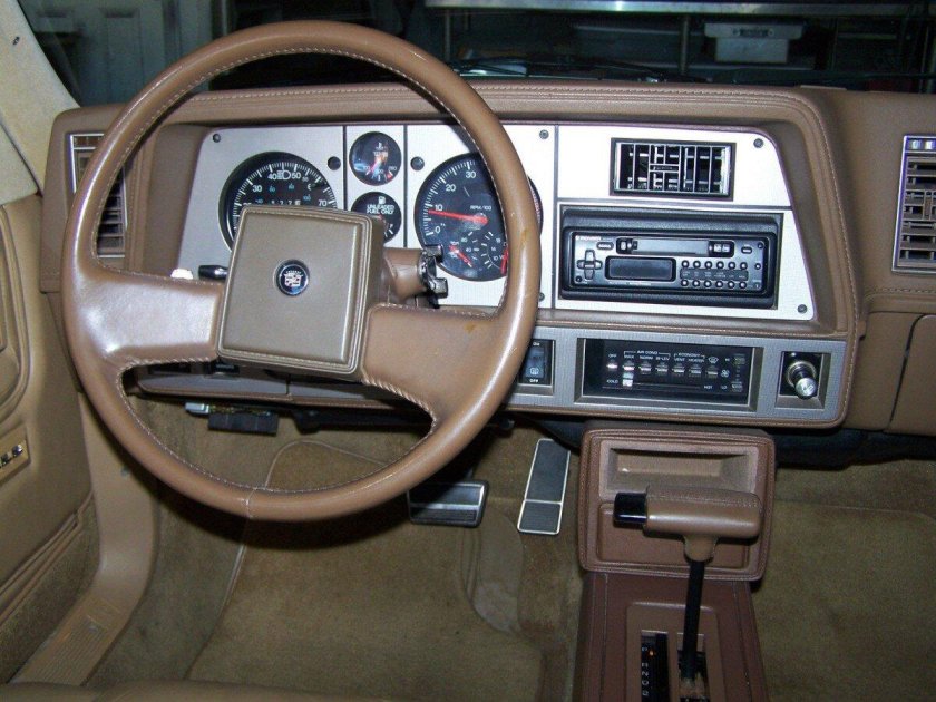 Кадиллак Симаррон 1986