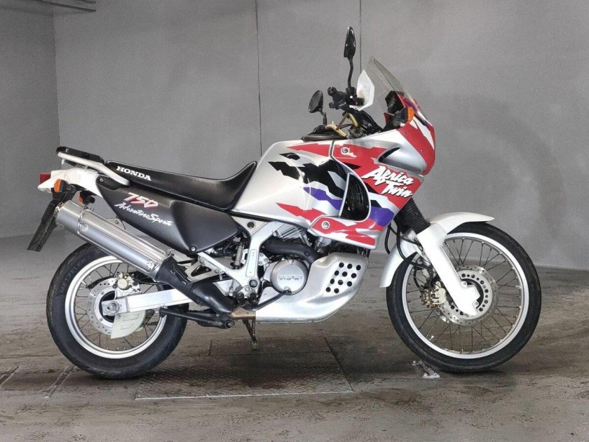 Honda Africa Twin 750 2022