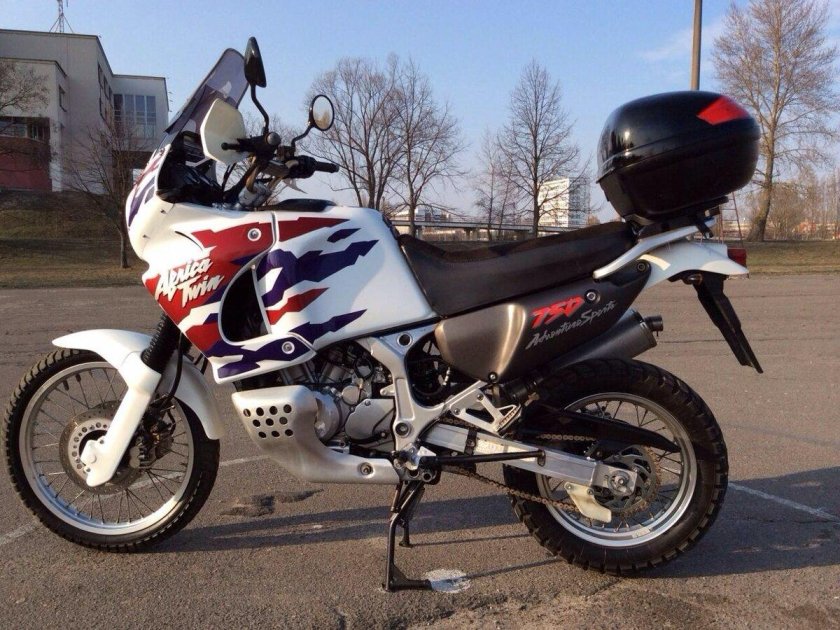Honda Africa Twin 750