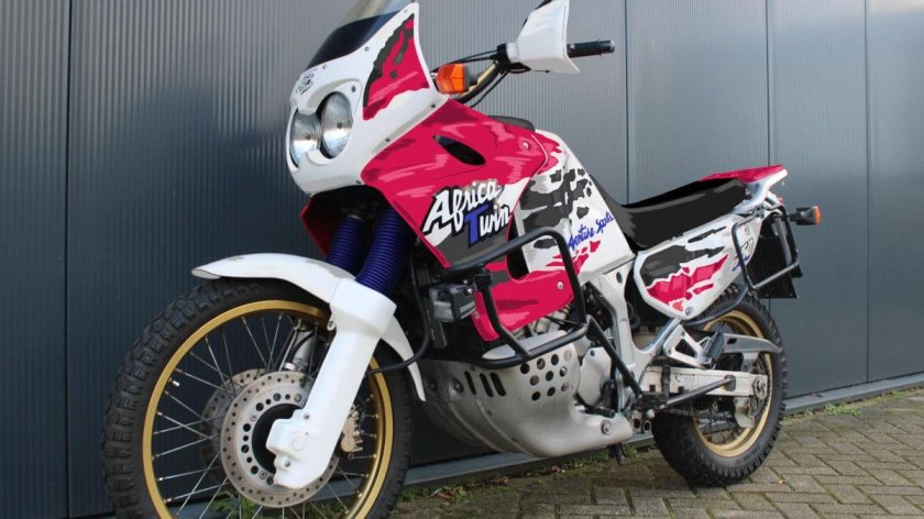 Хонда Африка Твин 750 Дакар