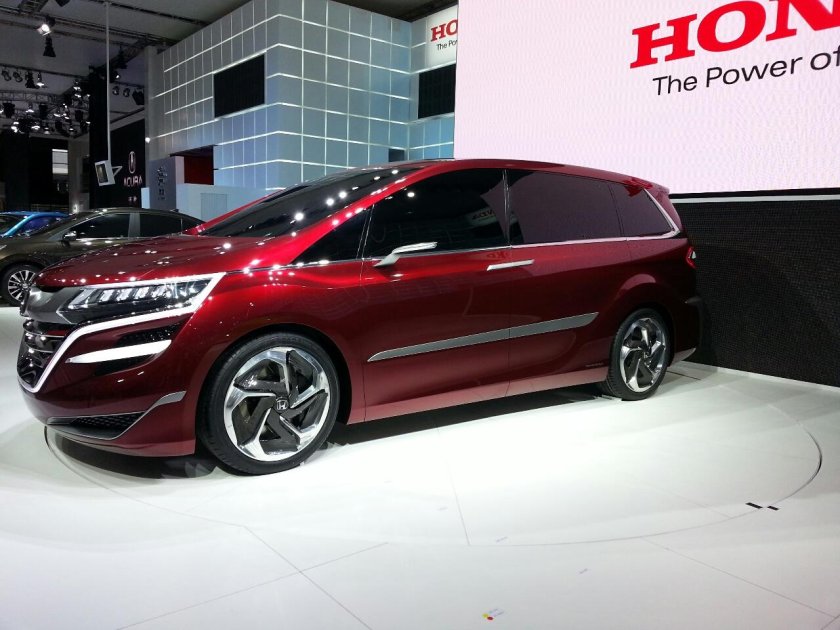 Хонда концепт м