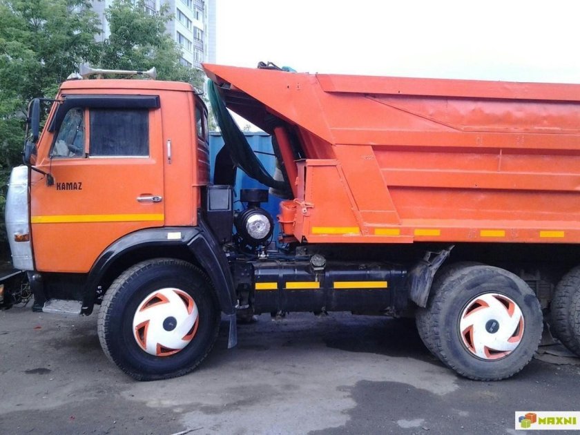 Грузовой самосвал КАМАЗ 55111