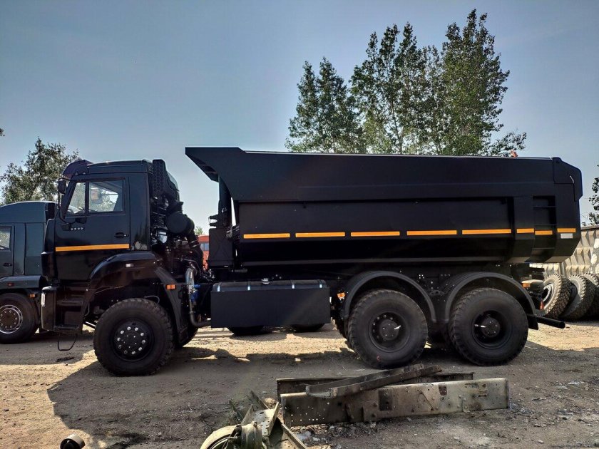 КАМАЗ 6522 самосвал