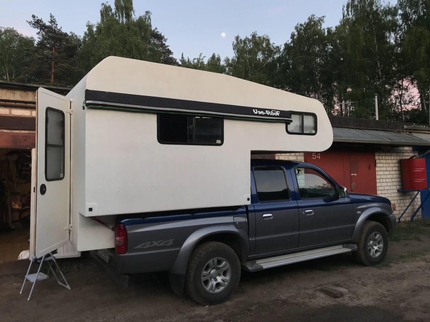 Кемпер Пилигрим 370l