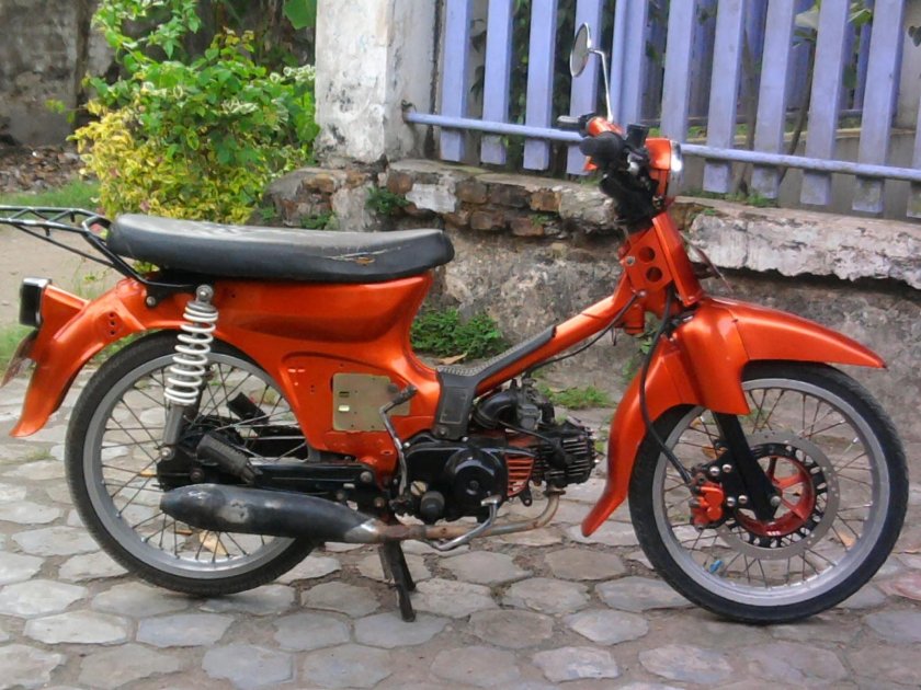 Honda c70