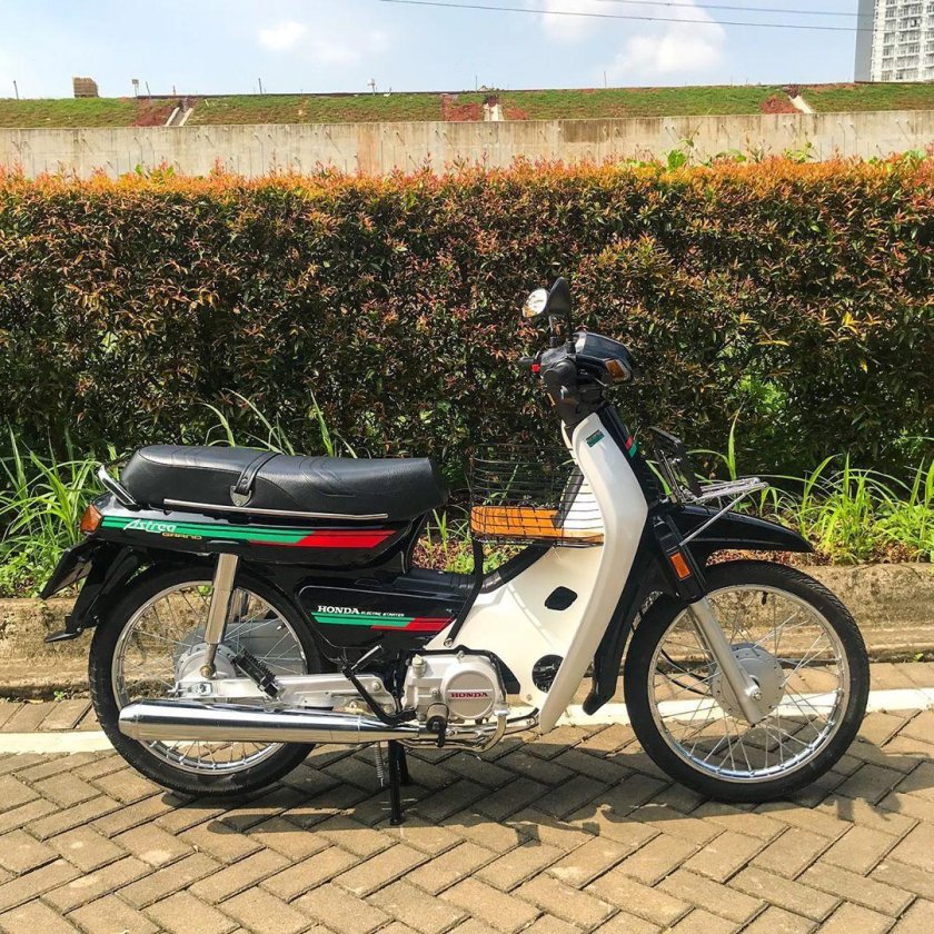 Honda astrea