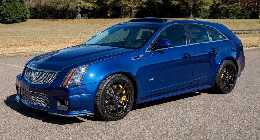 Cadillac CTS V 2012