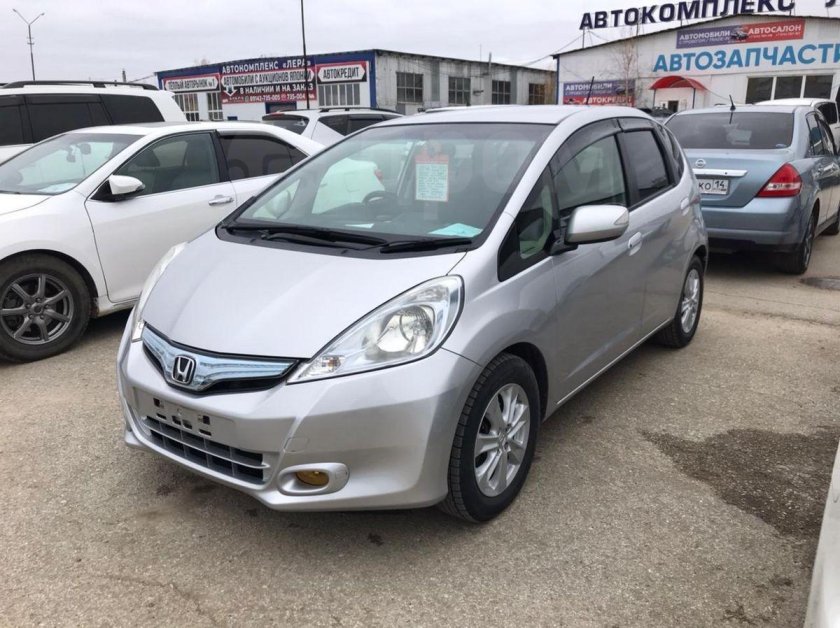Honda Fit гибрид 2011 год гидравлика не работает