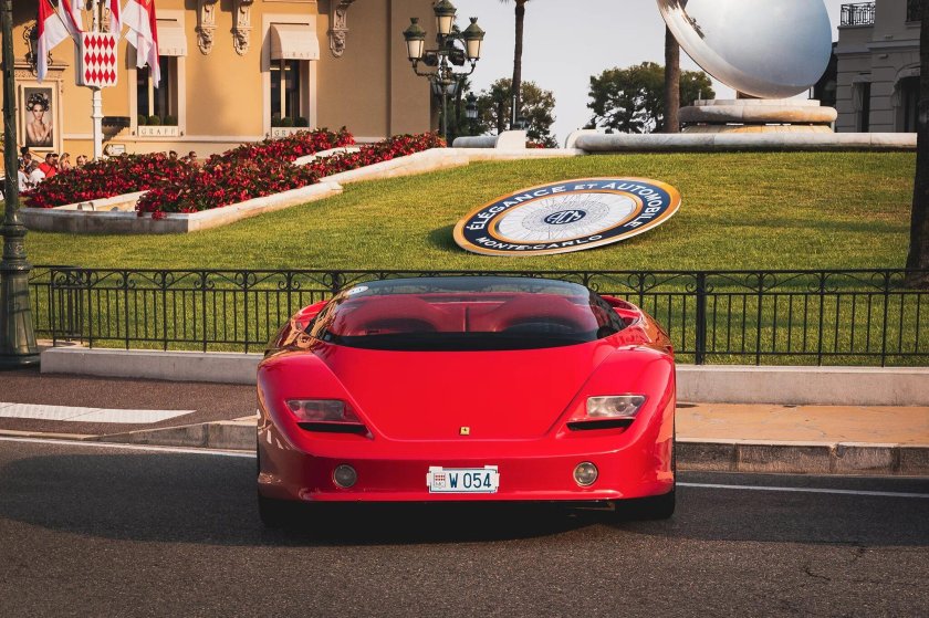 Софи Феррари