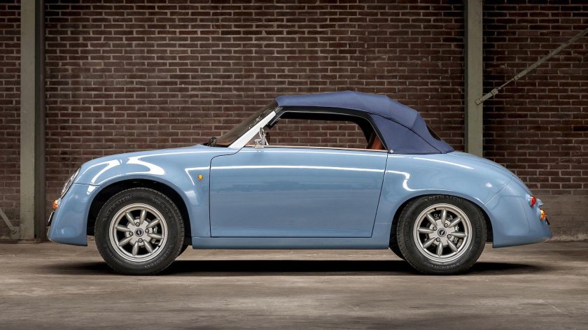 Электрический родстер