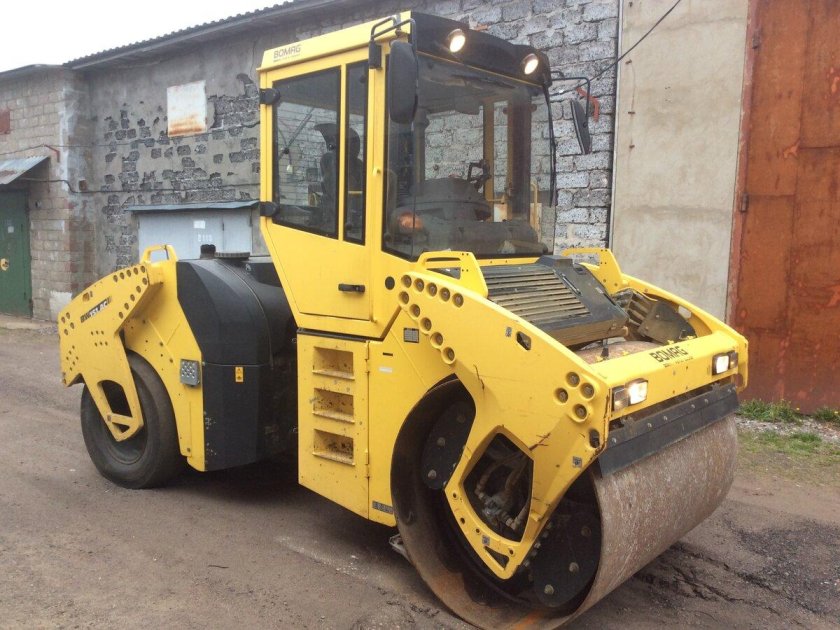 Bomag BW 151