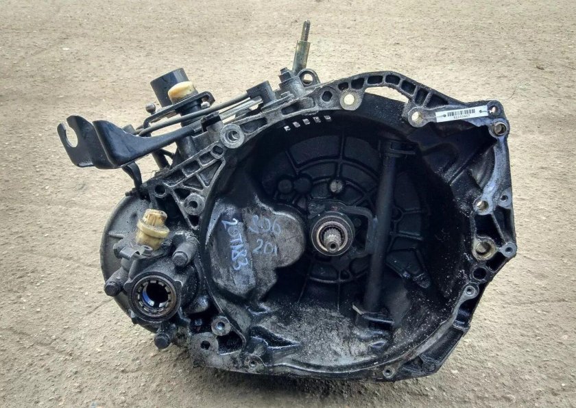 МКПП Пежо 307 2.0 бензин