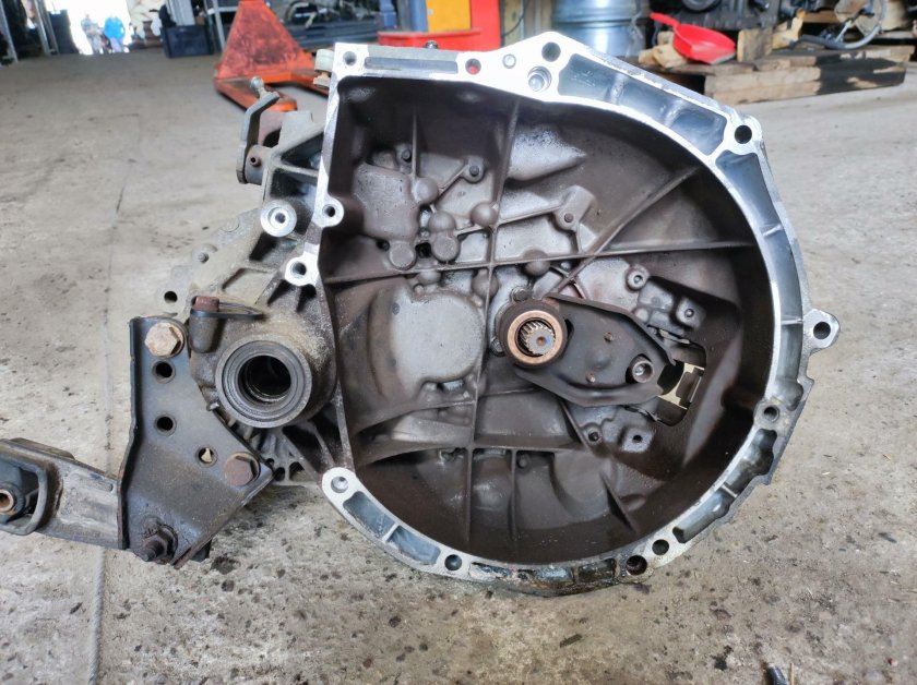 Пежо 207 коробка передач