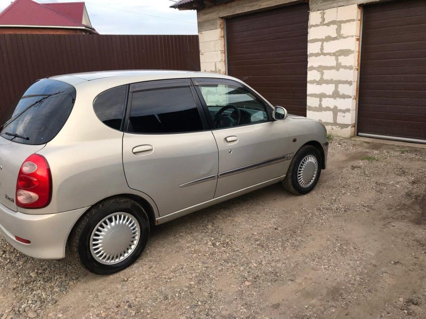 Тойота дуэт