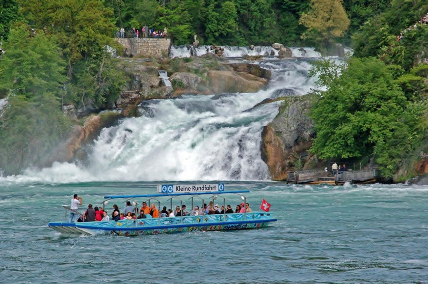Водопады Рейна
