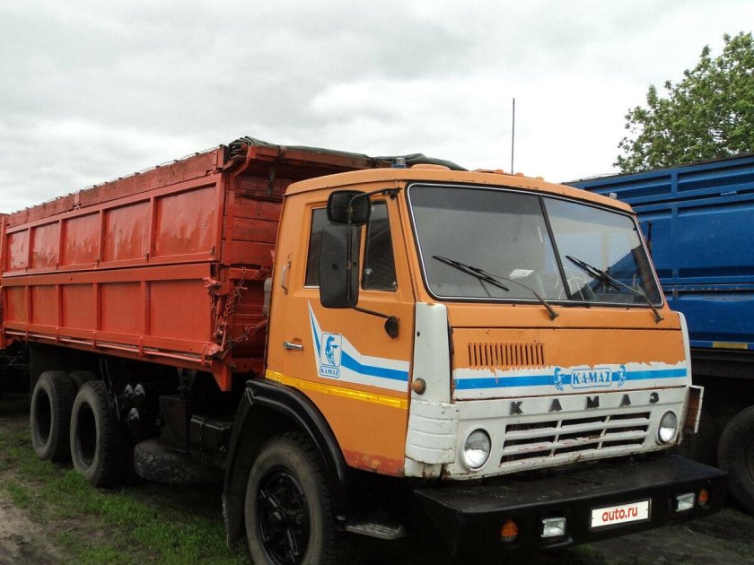 КАМАЗ 55102 самосвал