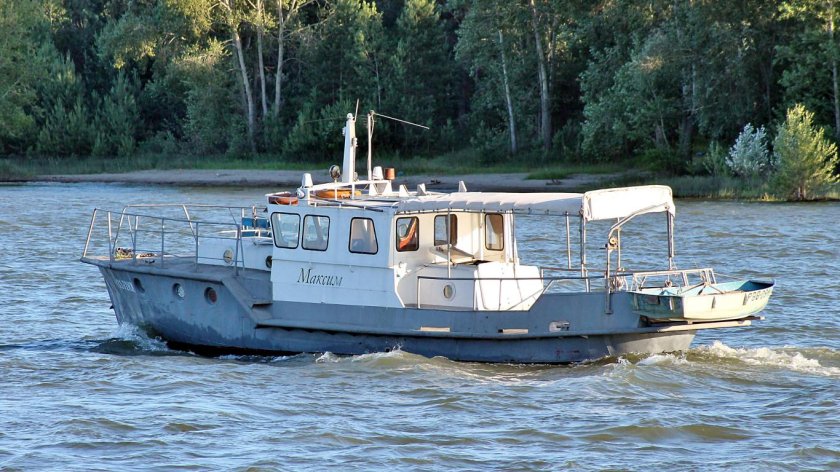 Катер ТБС-20