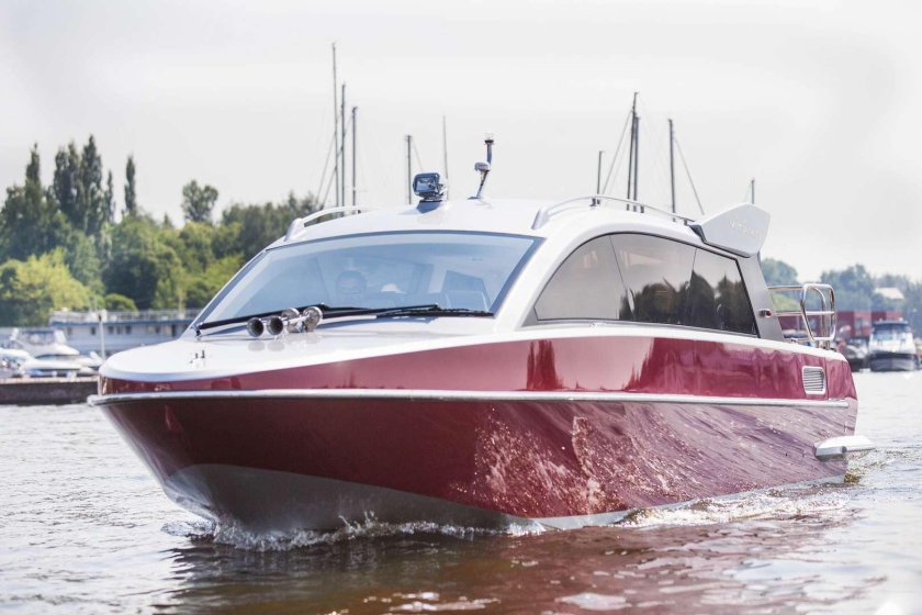 Катер Дельфин v2