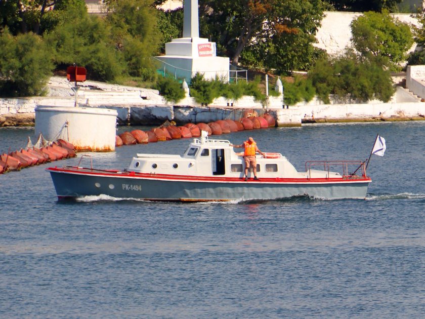 Рейдовый катер "РК-810-2"