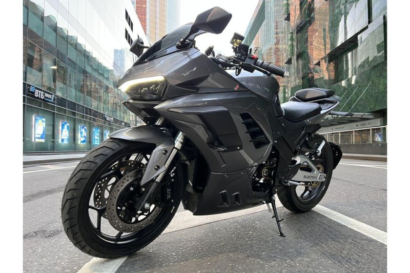 Электромотоцикл Electron Panigale s