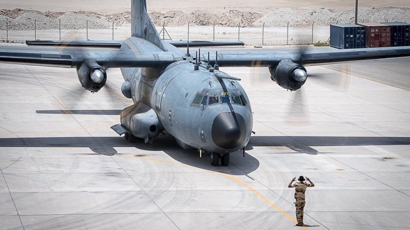 Самолёт c160 Transall