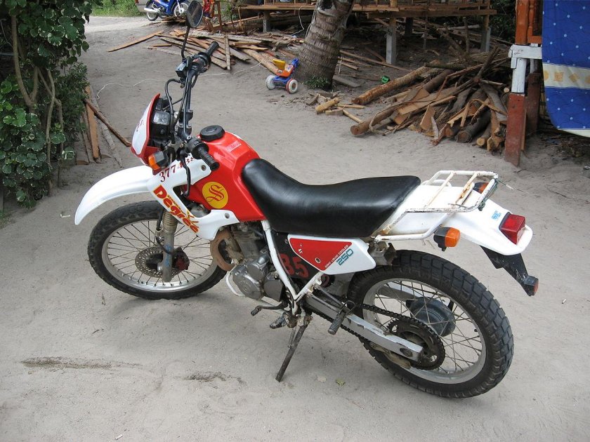 Honda xl250s