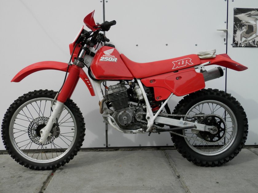 XLR 250 Baja