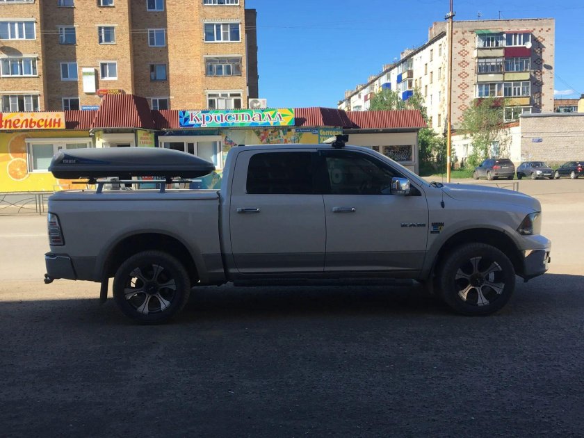 Багажник пикапа Ram dodge