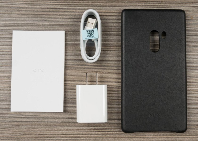 Комплектация ксиоми 12 Икс микро Джек