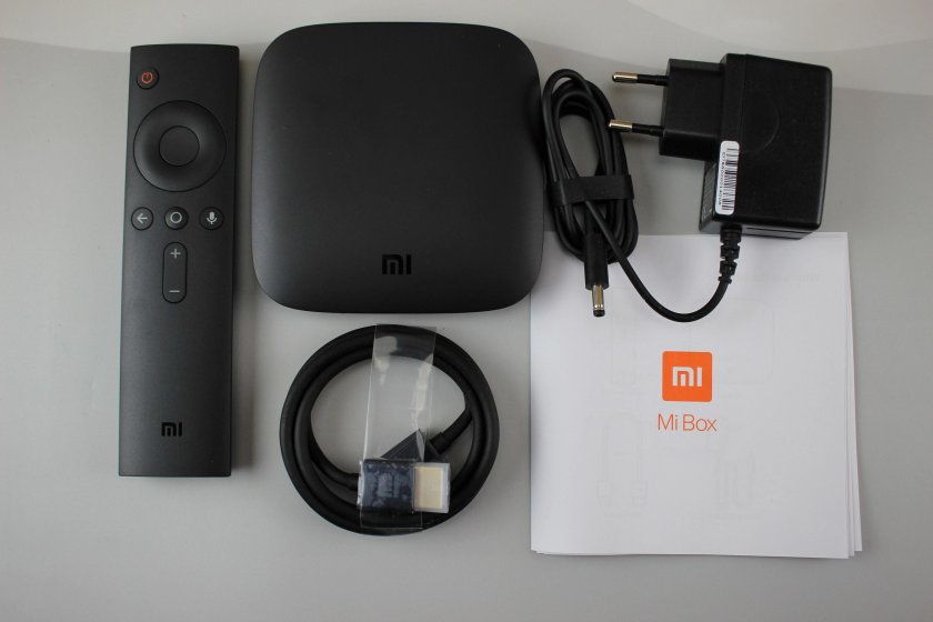 Приставка Xiaomi mi Box