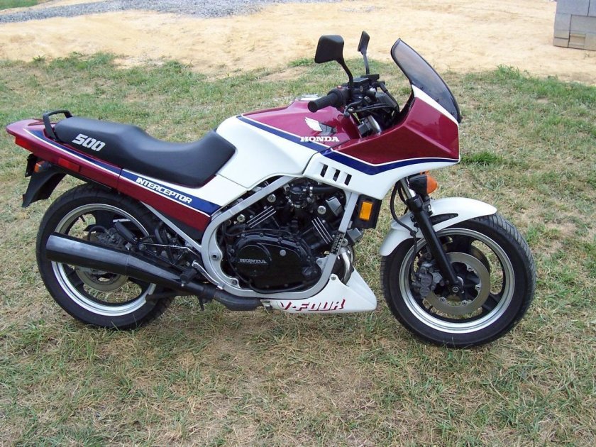 Honda vf500