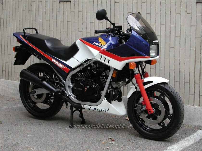 Honda vf500