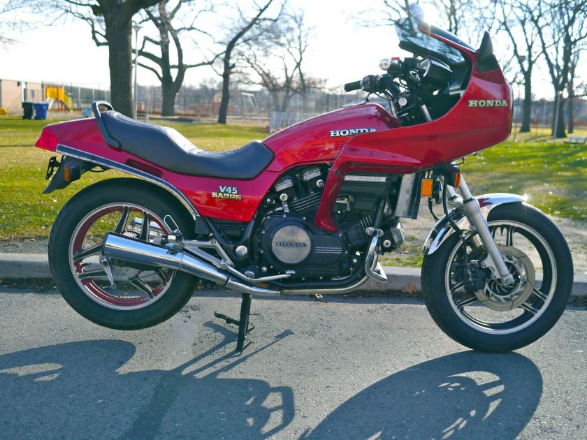 Honda vf1100s