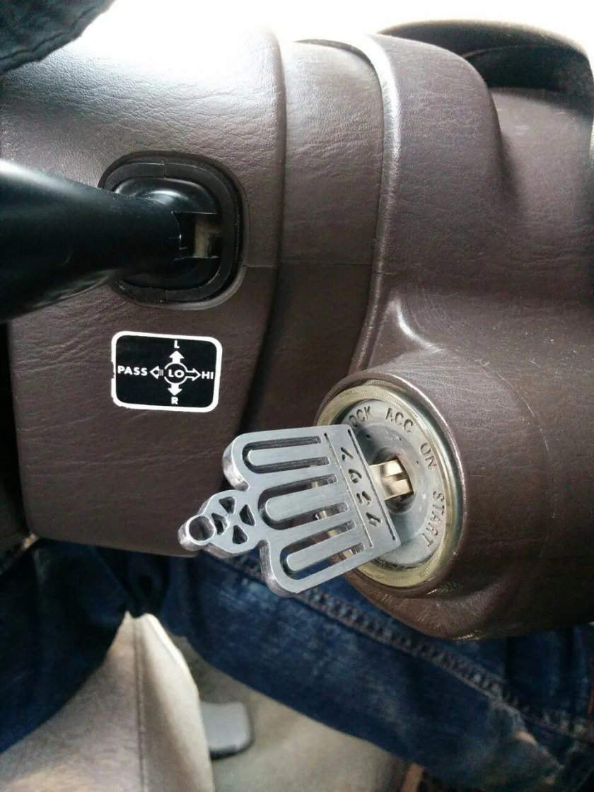 Ключ зажигание Краун