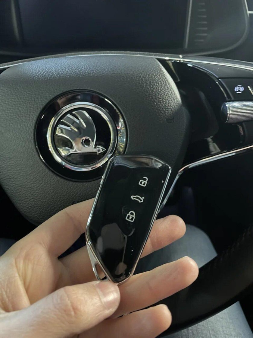 Ключ от Октавии а8 без безключевого