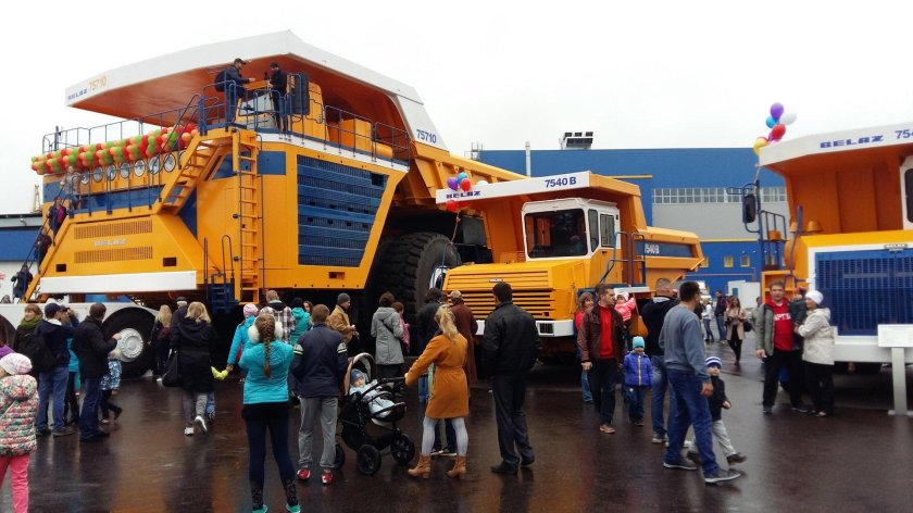 БЕЛАЗ-75710 карьер