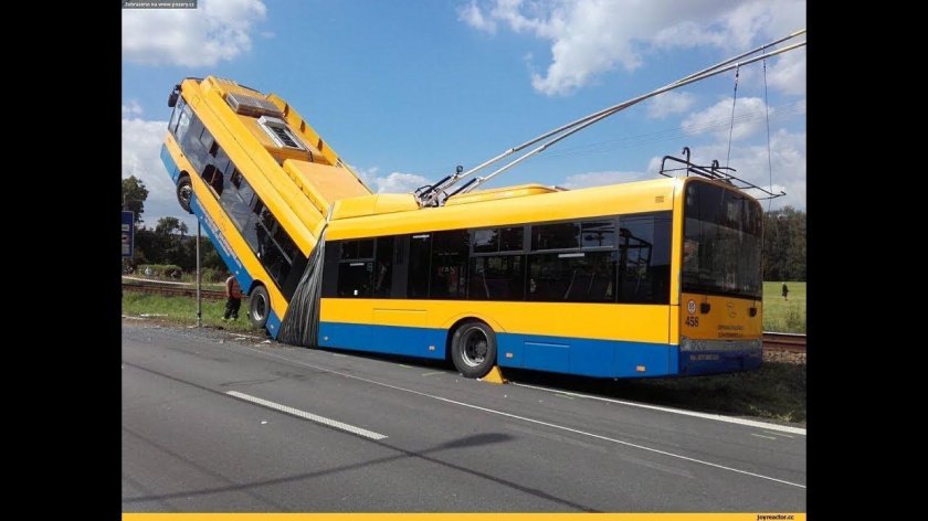 Троллейбус Škoda 27tr