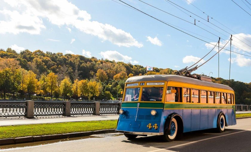 Киров, троллейбус ЯТБ