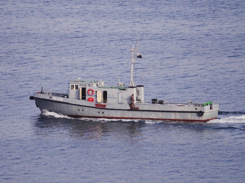 Рейдовый водолазный катер РВК-1447