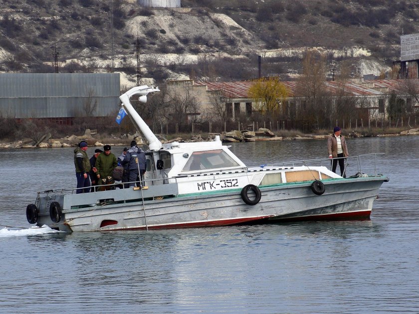 Малый гидрографический катер МГК-1067