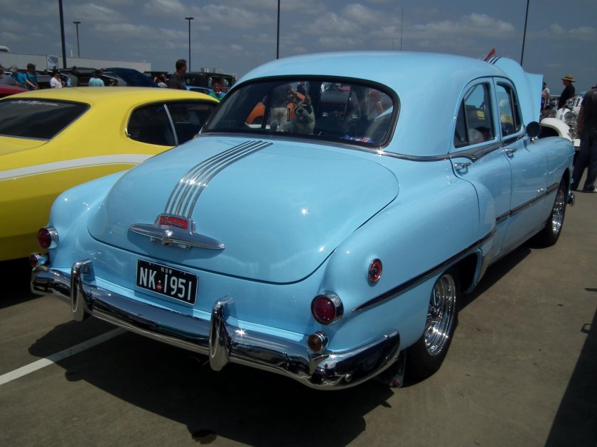 Pontiac Chieftain 1951
