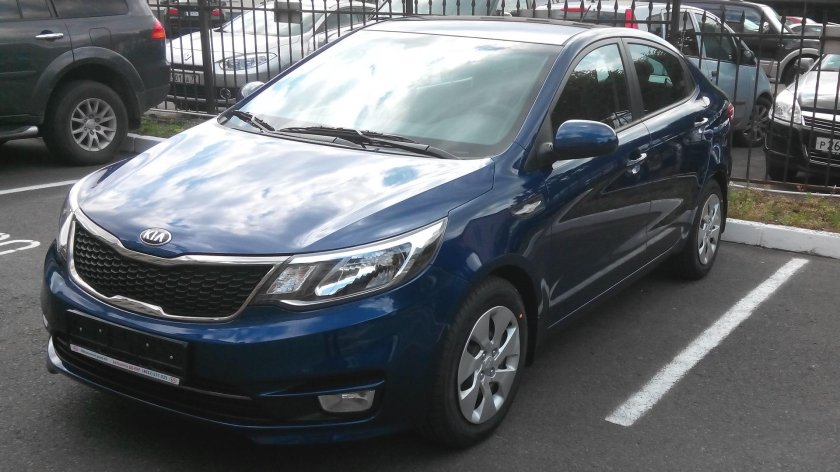Kia Rio, 2015 голубой