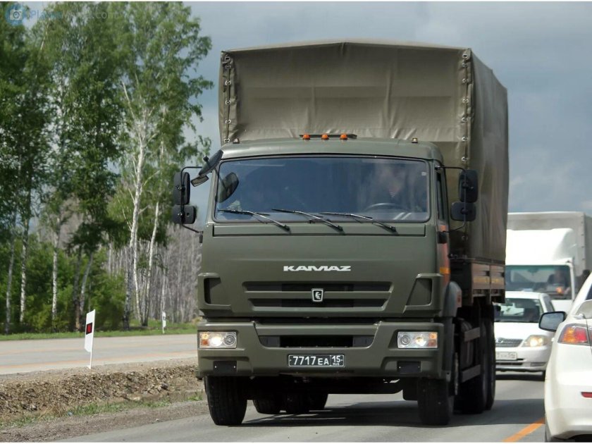КАМАЗ 65117 военный