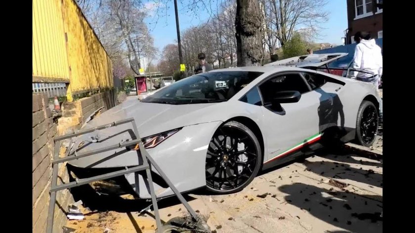 Ламборджини Хуракан Влада а4