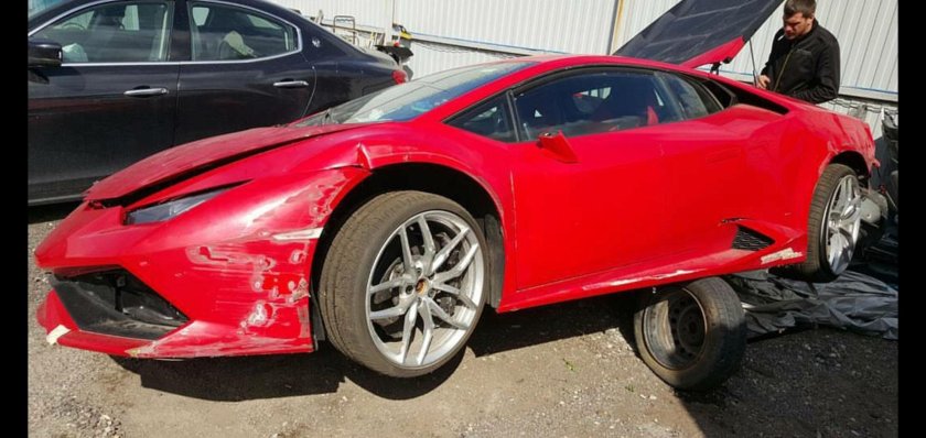 Ламборгини Хуракан авария