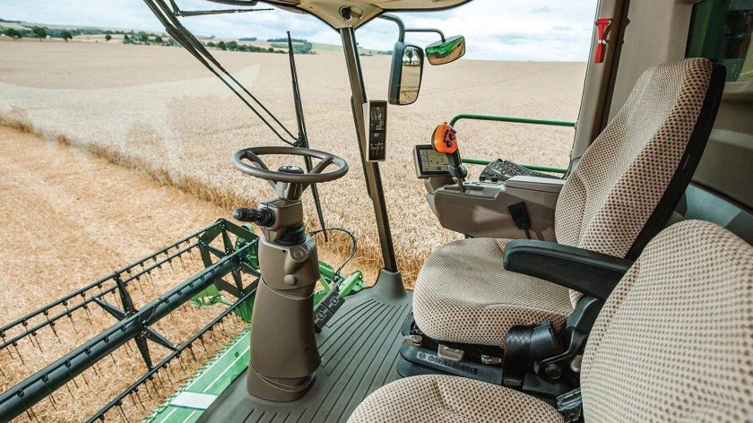 Джандир комбайн кабина